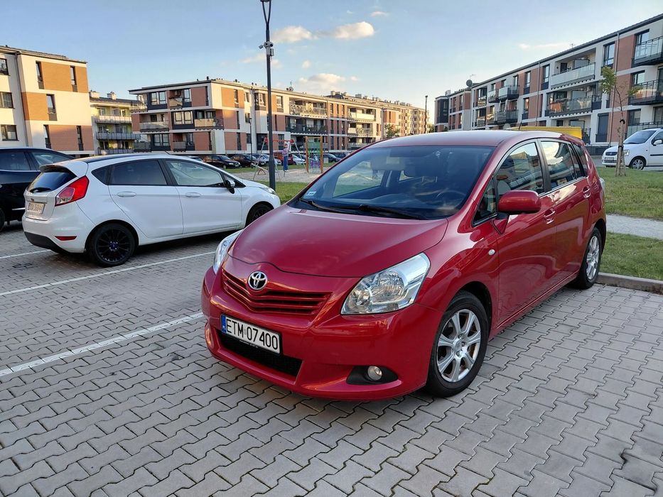 Toyota Verso Toyota Verso 2009 w świetnym stanie, niski przebieg