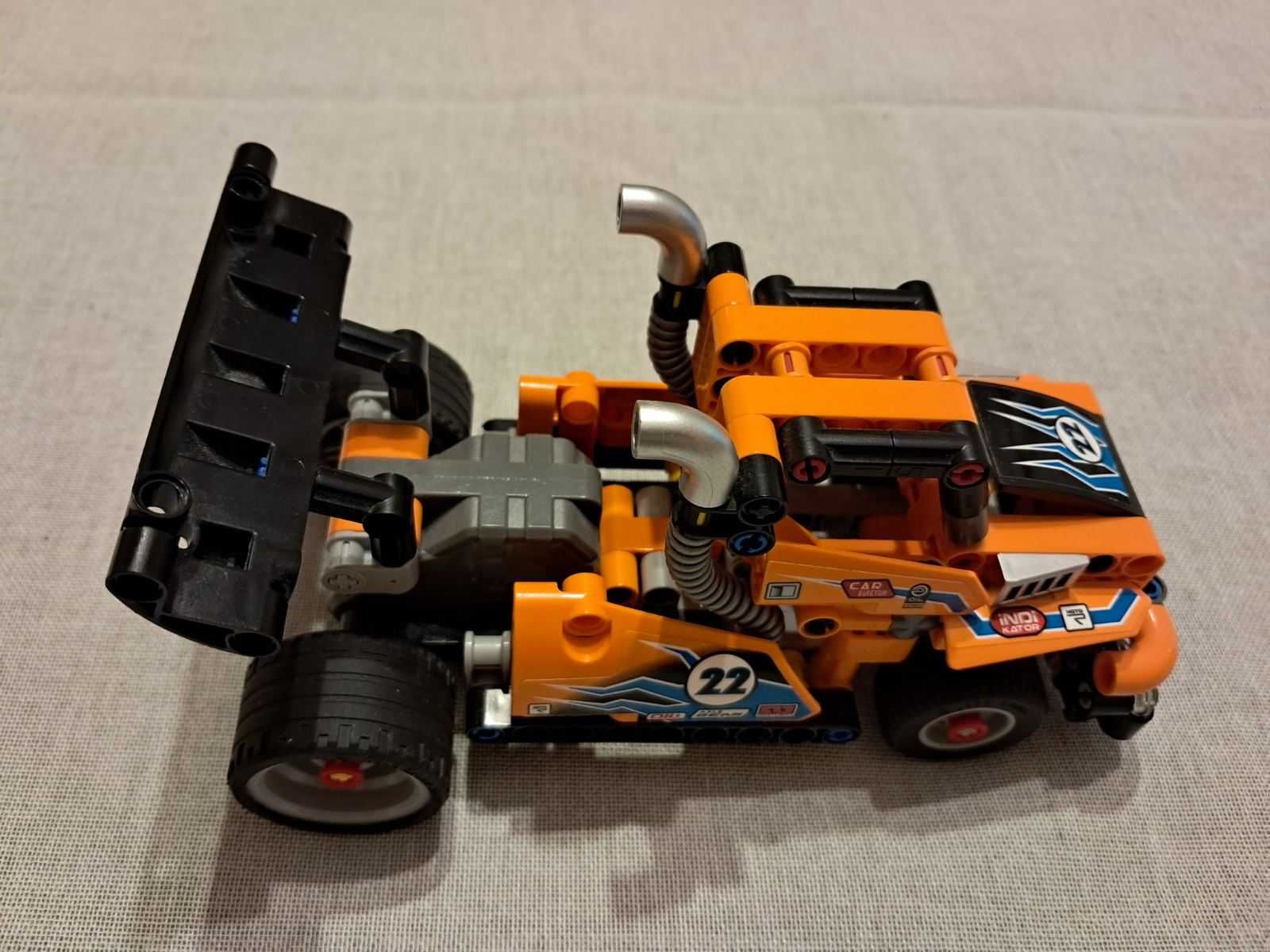 Lego Technic 42104 Гоночна вантажівка 2 в 1, (без коробки)