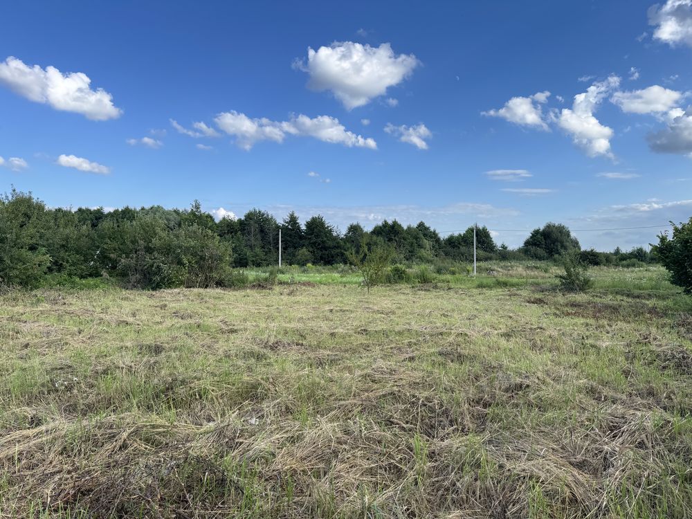 Продаж ділянки в с.Суховоля (15 соток)