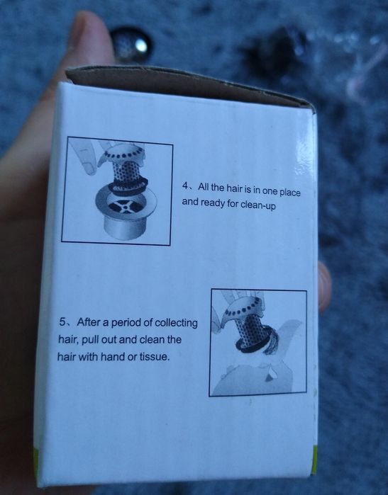 Korek do wanny wychwytujący sierść