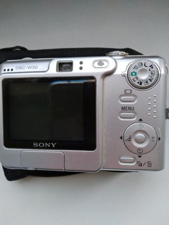 Цифровой фотоаппарат SONY Cyber-shot DSC  W 30