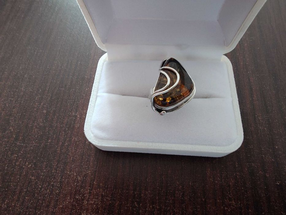 Pierścionek srebrny