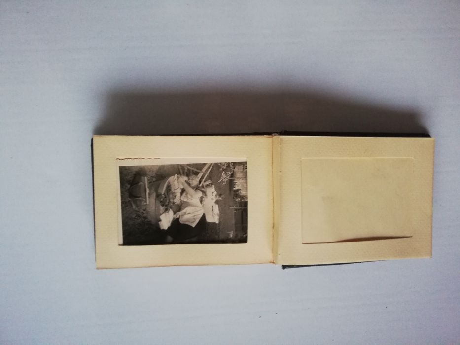 Album na zdjęcia 12x9 cm lata 50