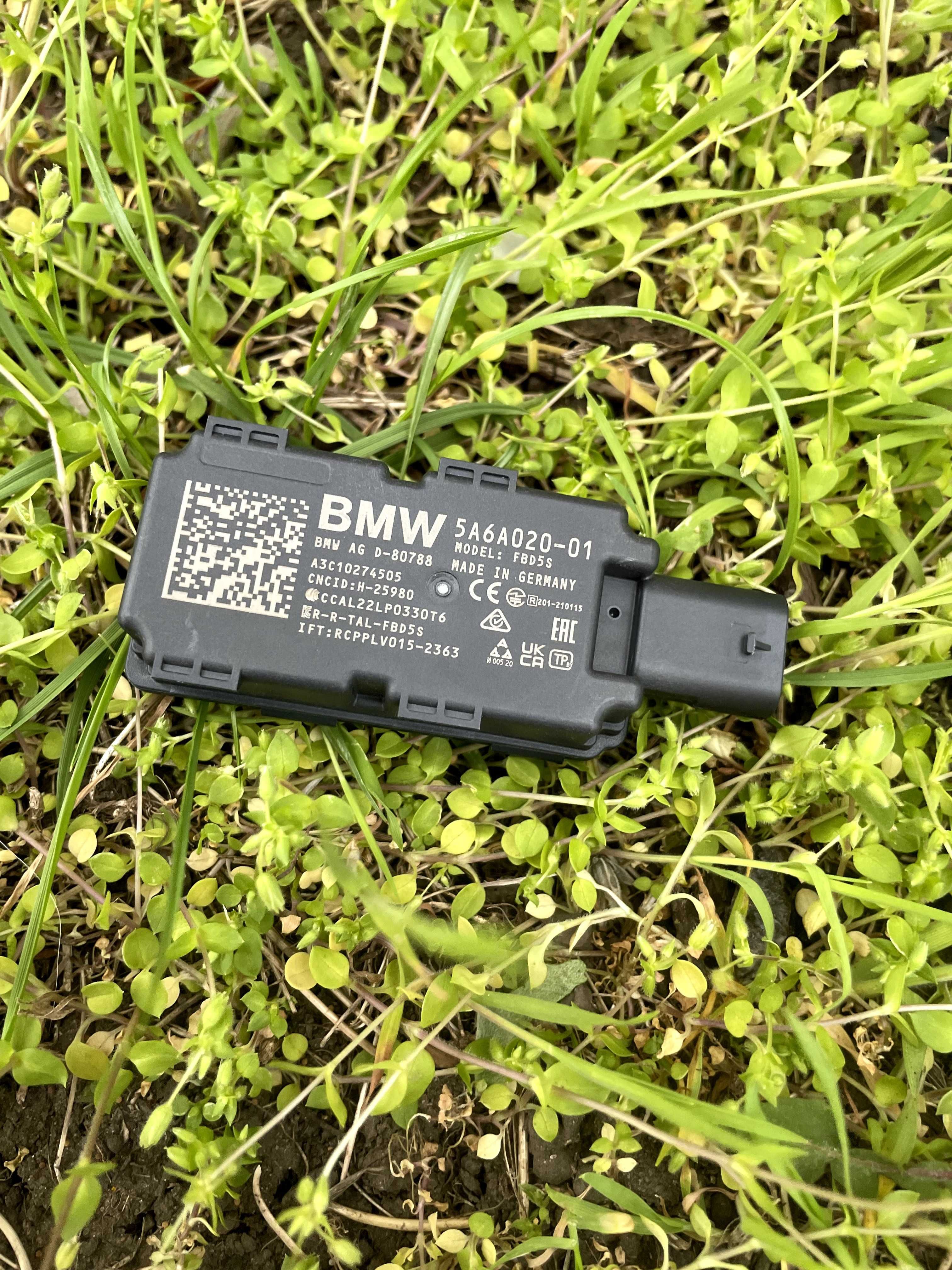 BMW G70 модуль датчик radiowy 5A6A020-01