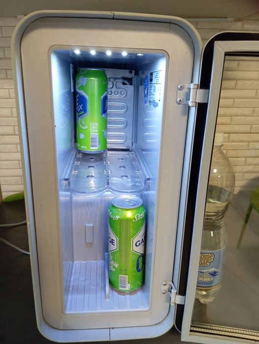 Міні Холодильник вітрина