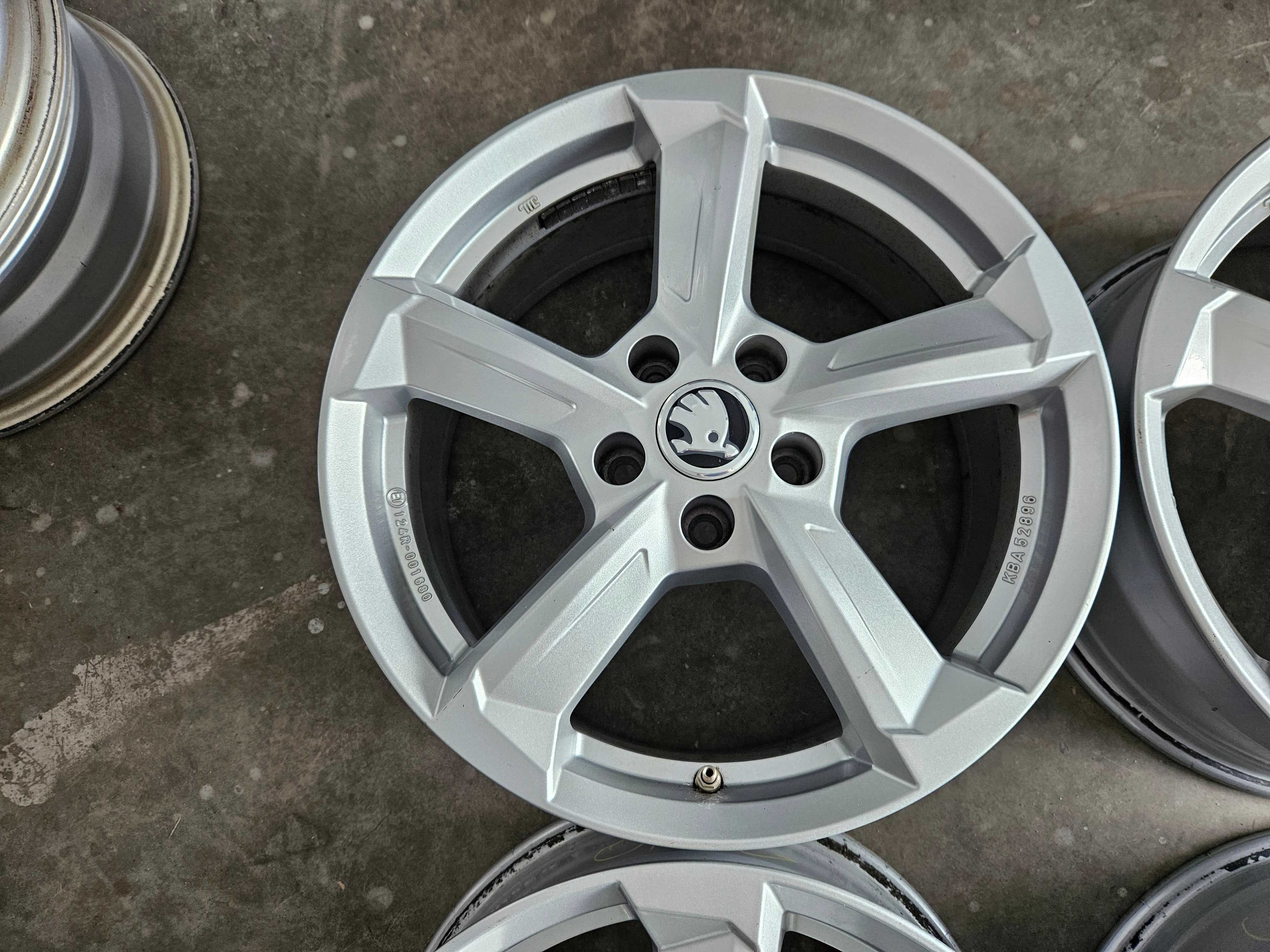 Alufelgi Skoda 17" 5x112 Octavia III IV VRS SuperB Karoq Scout Yeti