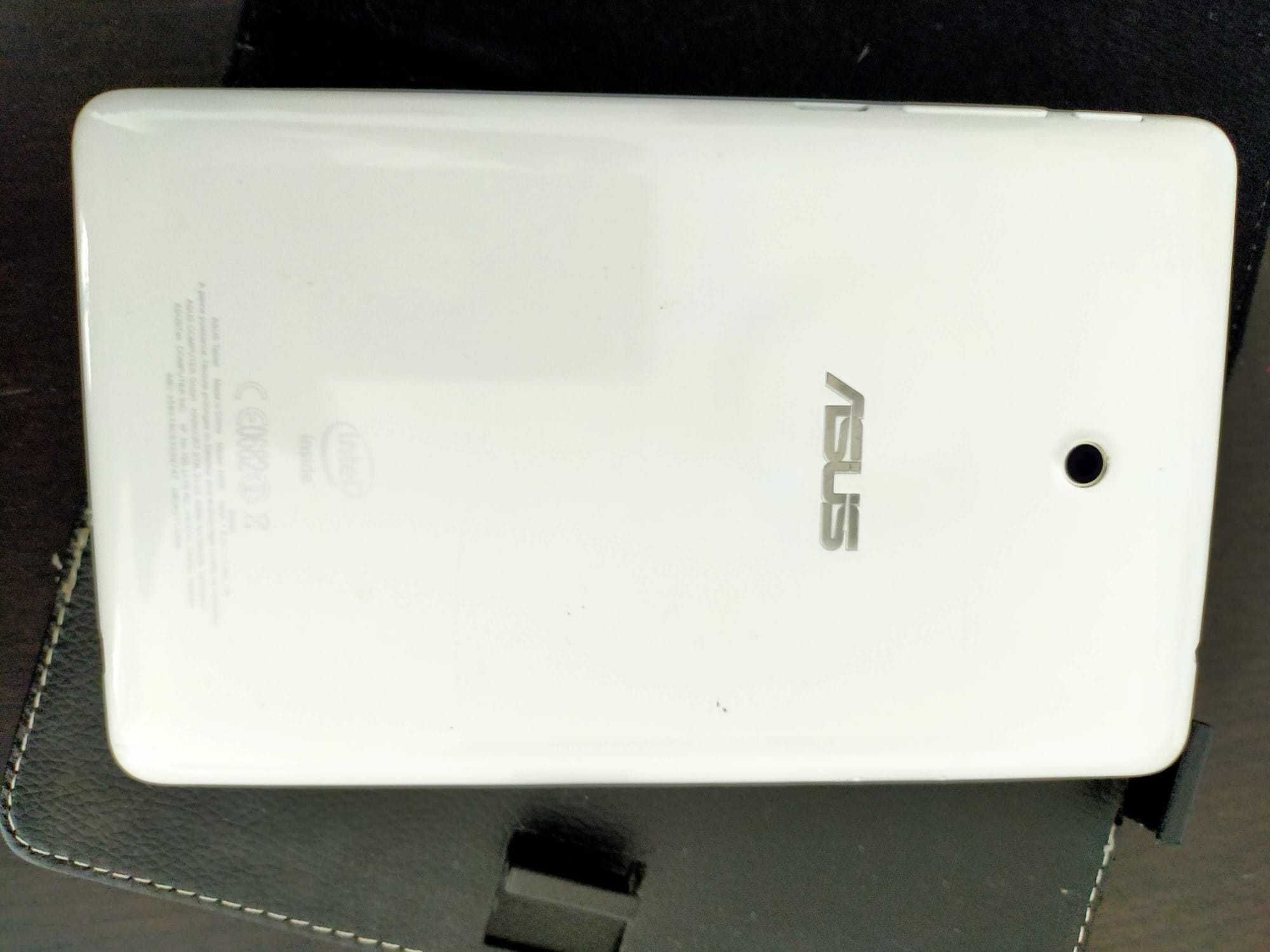 Portátil a funcionar + Tablets para peças