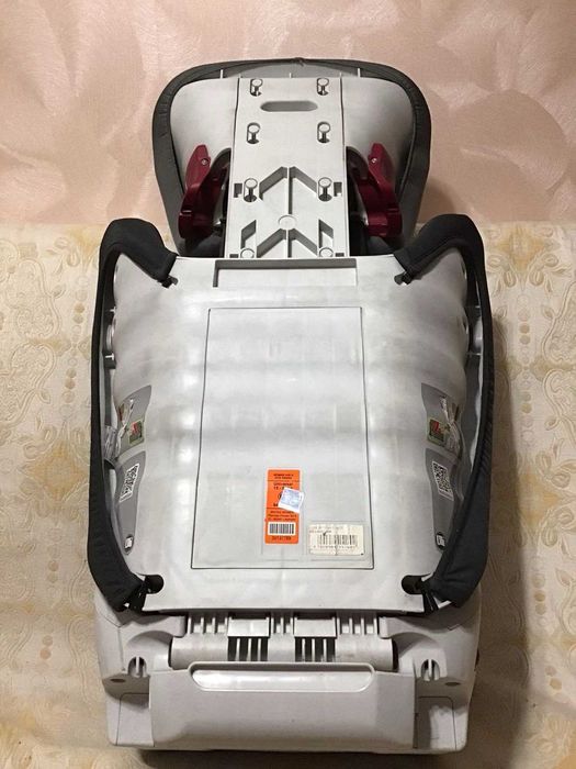 ТЕРМІНОВО Автокрісло Britax Römer KIDFIX SL 15-36 кг 3-12 років