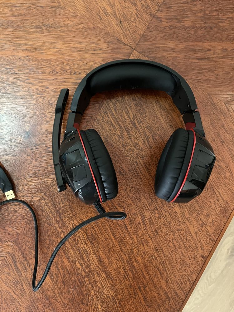 Ігрова гарнітура REAL-EL GDX-7800 Black/Red
