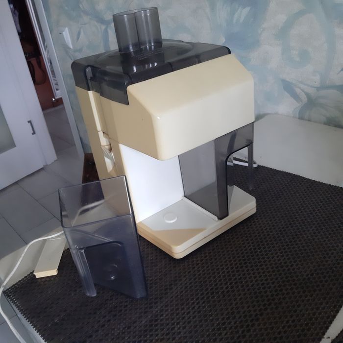 Продам соковижималку