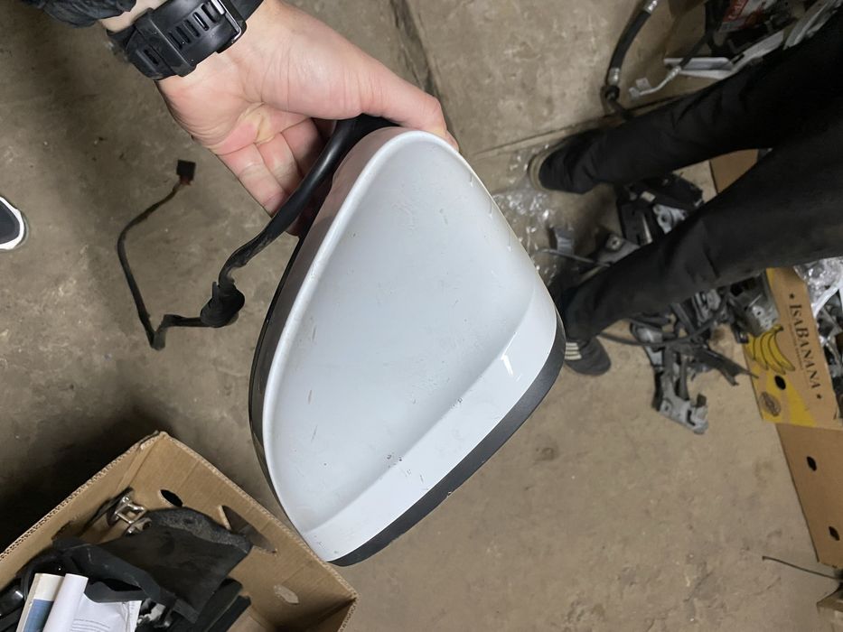 Дзеркало audi Q5 80a 8r0 із сліпими зонами 6-15 проводів a4b8 b9