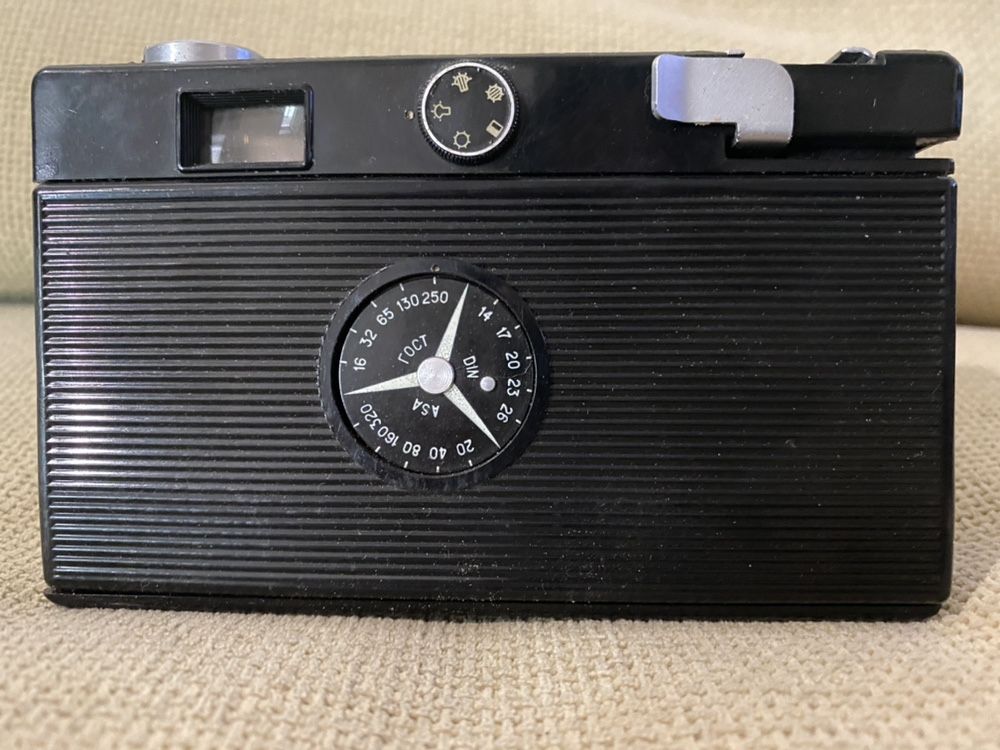 Фотоаппарат Вилия - авто СССР вспышка в комплекте