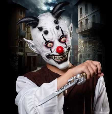 Маски  хэллоуин разные латекс. клоун крюгер чаки гринч день рождение