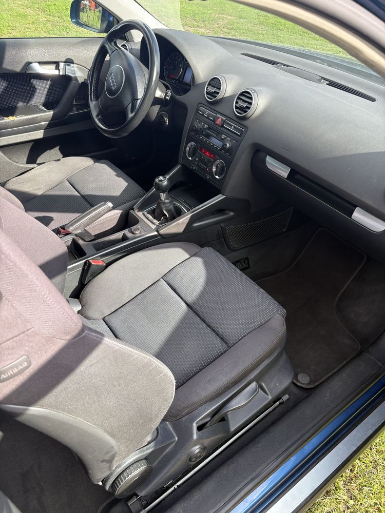 Audi A3 8P 1.6 MPI 2003 ROK Klima ! Polecam