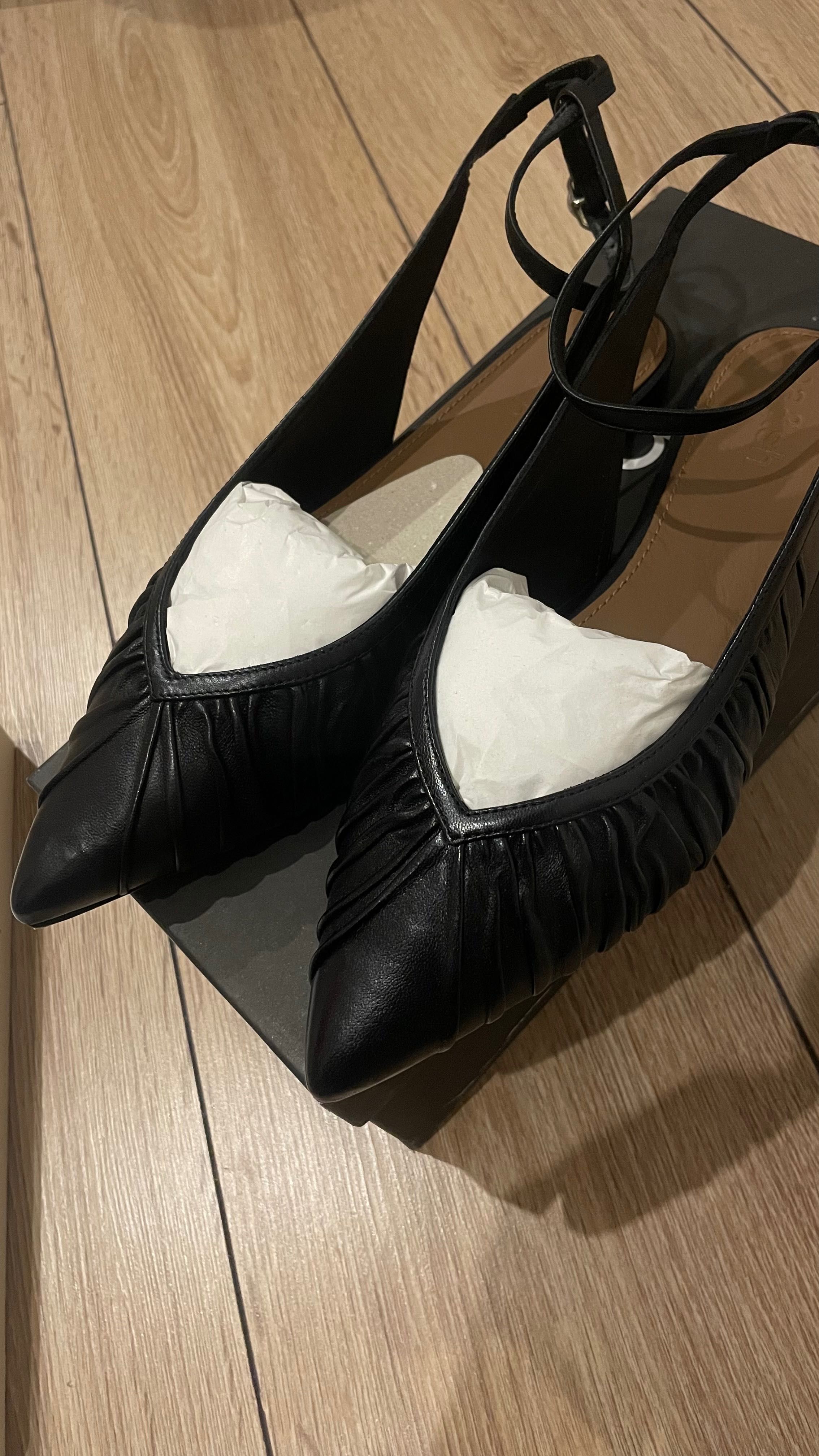 Baleriny BA&SH nowe 36