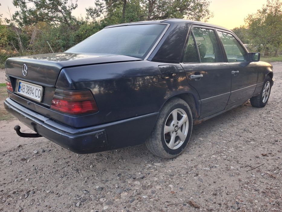 W124 на ходу 2.5 дизель