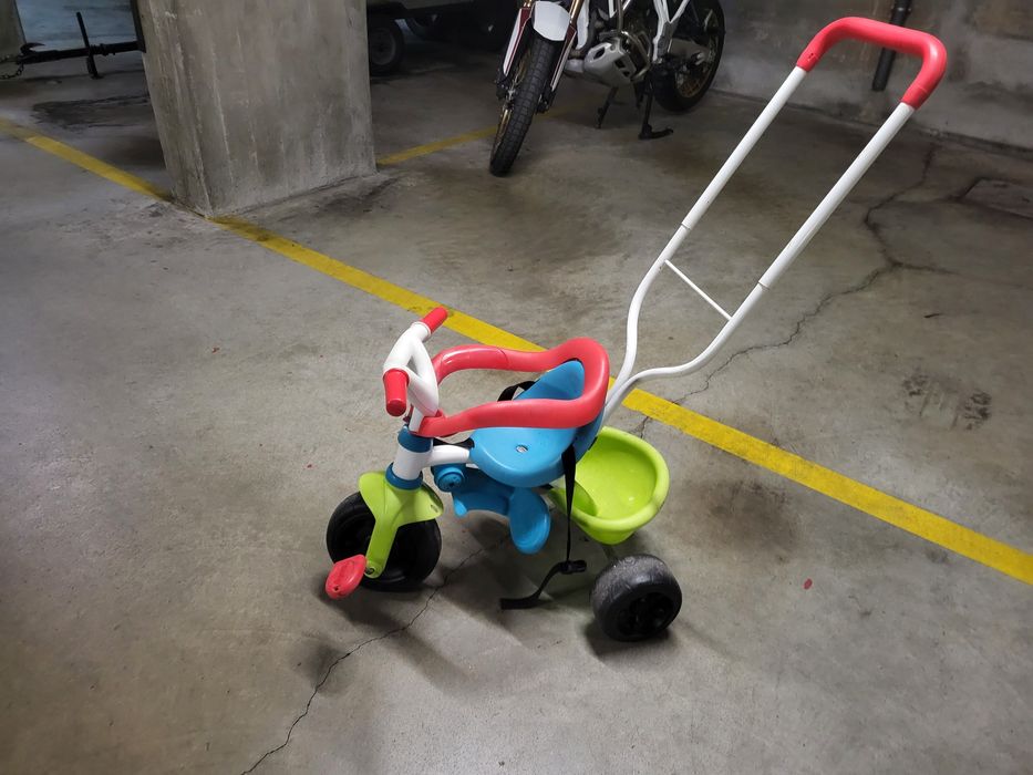 Triciclo de criança