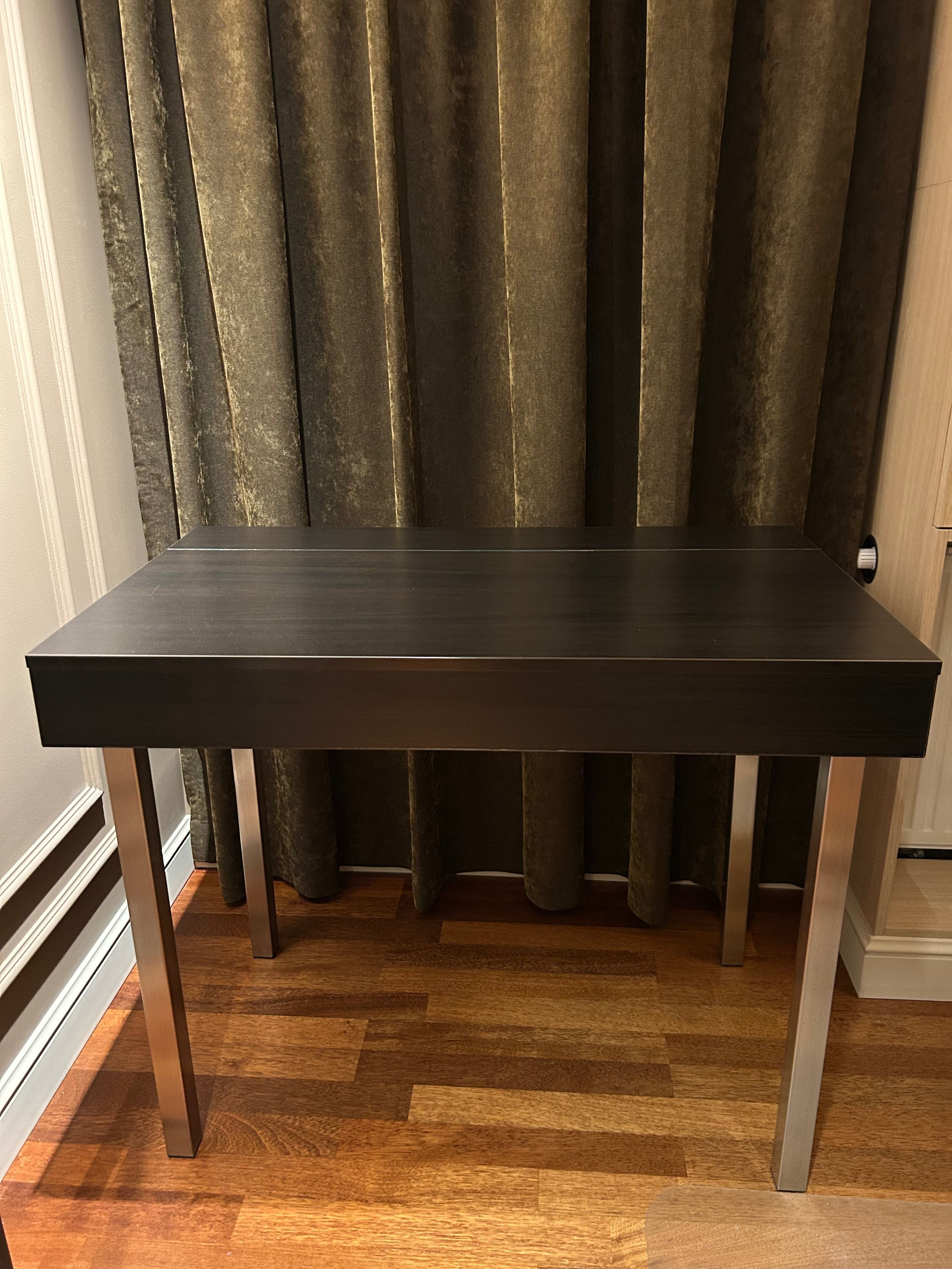 Biurko sekretarzyk IKEA w ciemnym drewnie