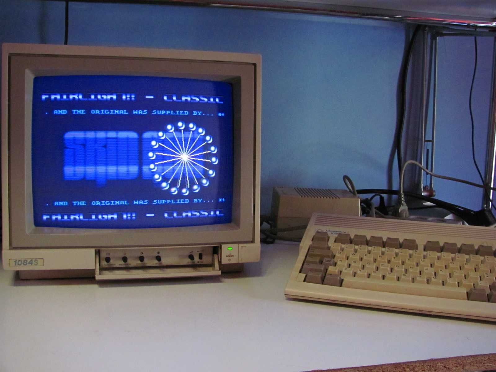 Komputer Amiga 600 - pełnosprawny - odbiór osobisty