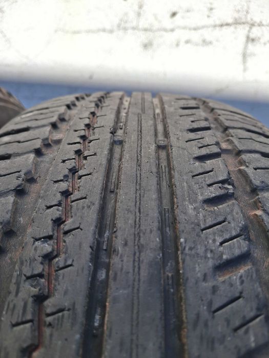 Pneus nokian nordmans SUV 215/70r16