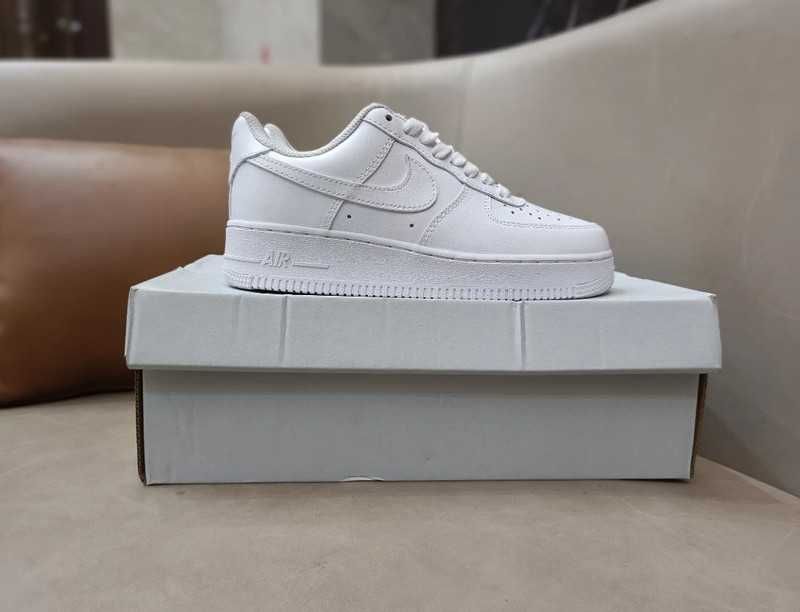 oryginale Nike Air Force 1 Low '07 White 43