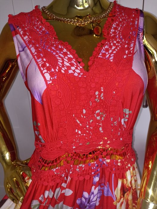 Nowa sukienka w kwiaty z koronką Bonprix R.40/42