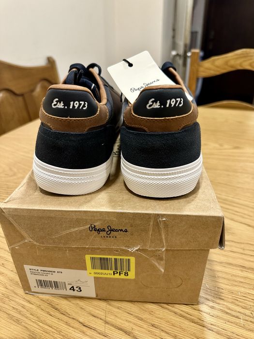 Sapatilhas Pepe Jeans novas em Caixa