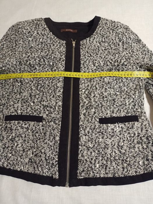 Жіночій жакет,піджак