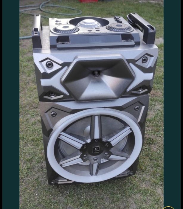 Duży Głośnik Tepe