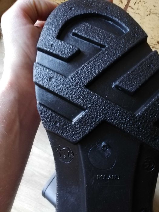 Sprzedam buty gumowe rozmiar 44