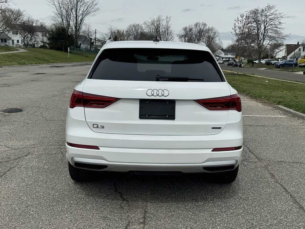 Audi Q3 2021 White