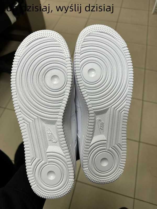 Nike Air Force 1 Low '07 White 43 EU / 9,5US / 27,5 CM