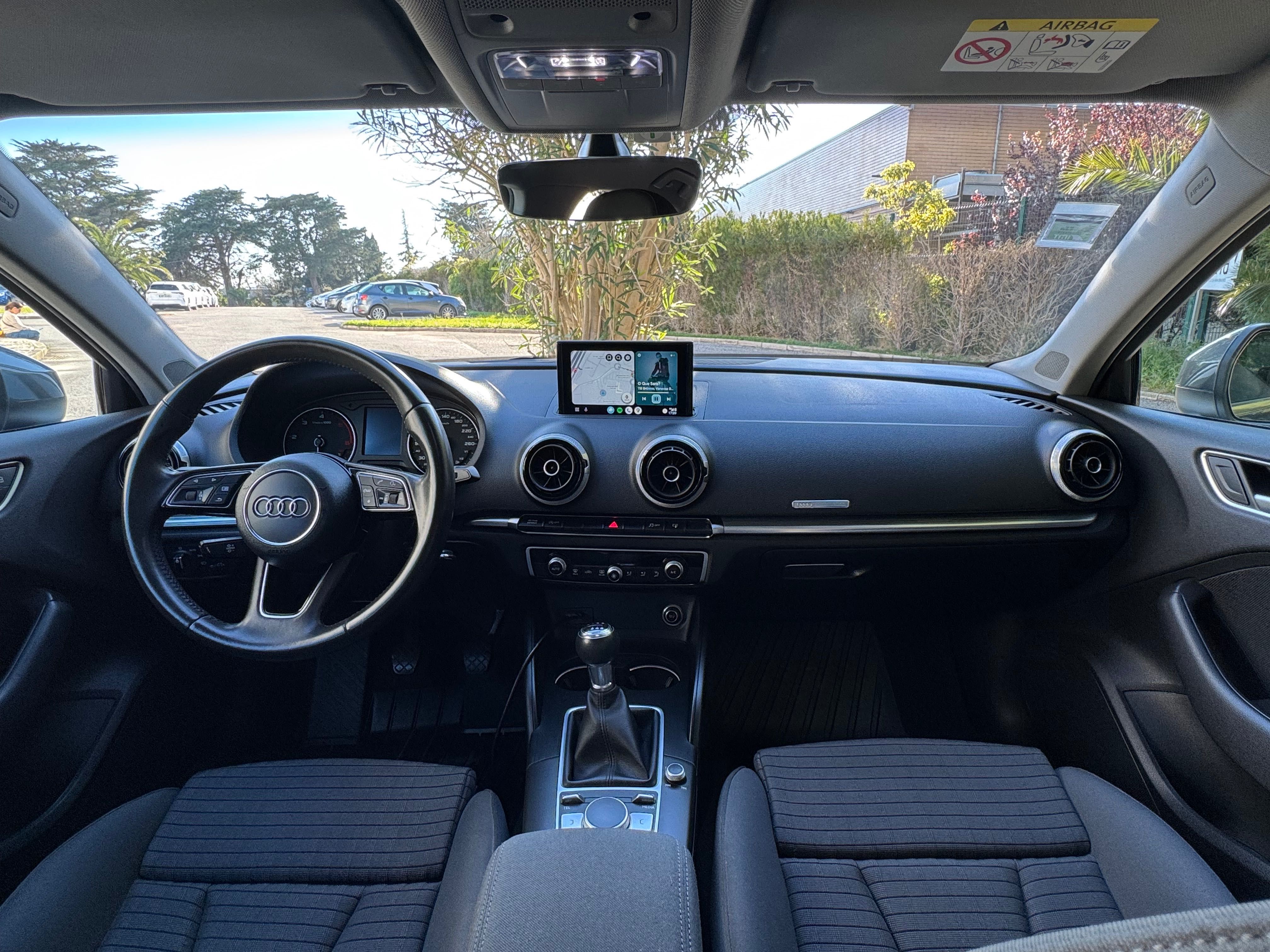 Audi A3 S-line Limousine 1.6TDI 110cv 38mil km