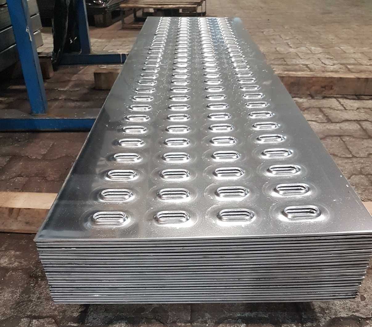 Blacha aluminiowa LOHR 500 mm na lawety, auto-lawety  135 ZŁ/MB.