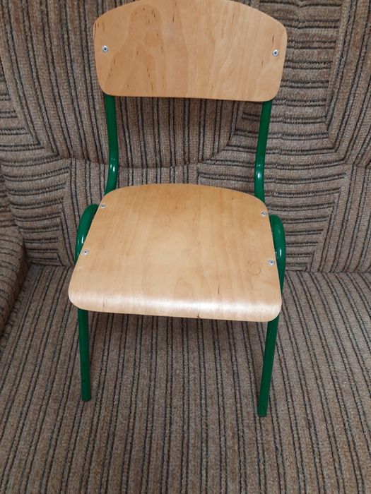 Стілець  дитячий, зручний і  для дорослих