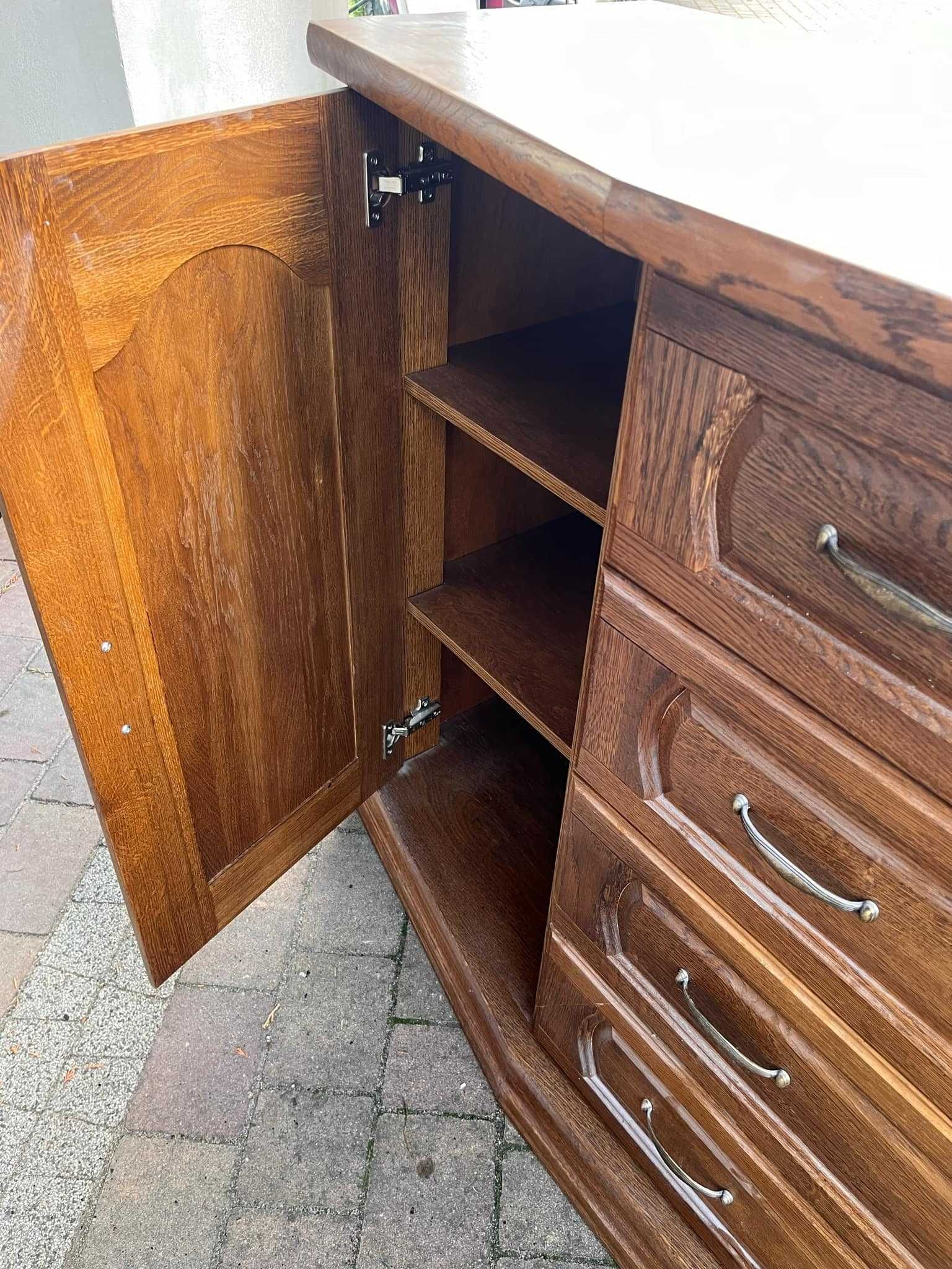 Zestaw dębowych mebli (2 komody, witryna, lustro)