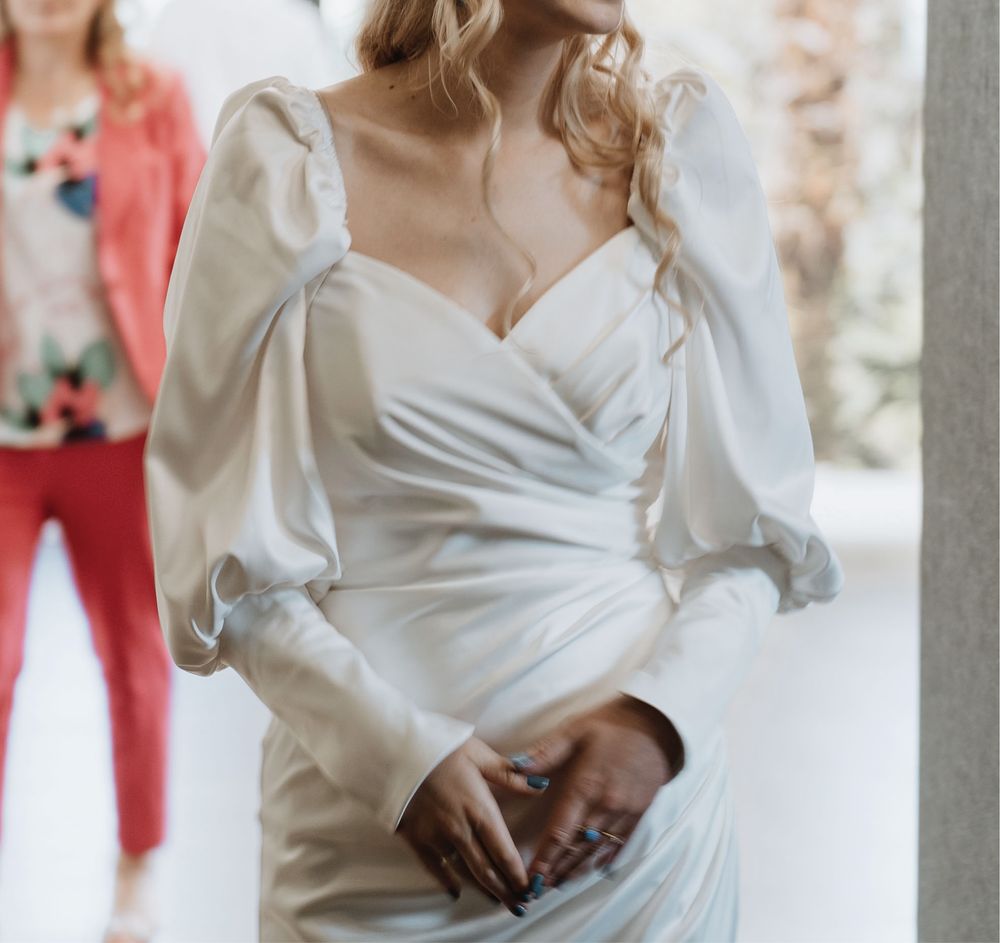 Sukienka biała satynowa elegancka na Chrzest, Wesele, Poprawiny