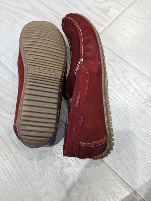 Червоні макасіни. Чоловічі.