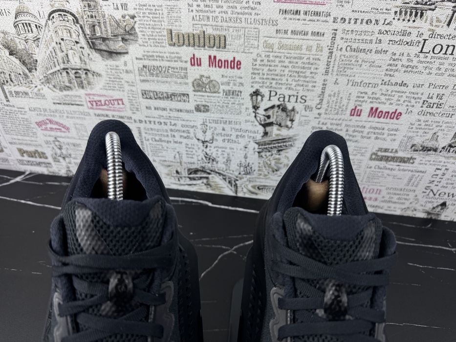 Оригінал Розмір 41 Кросівки Hoka One One Bondi 9 / Взуття