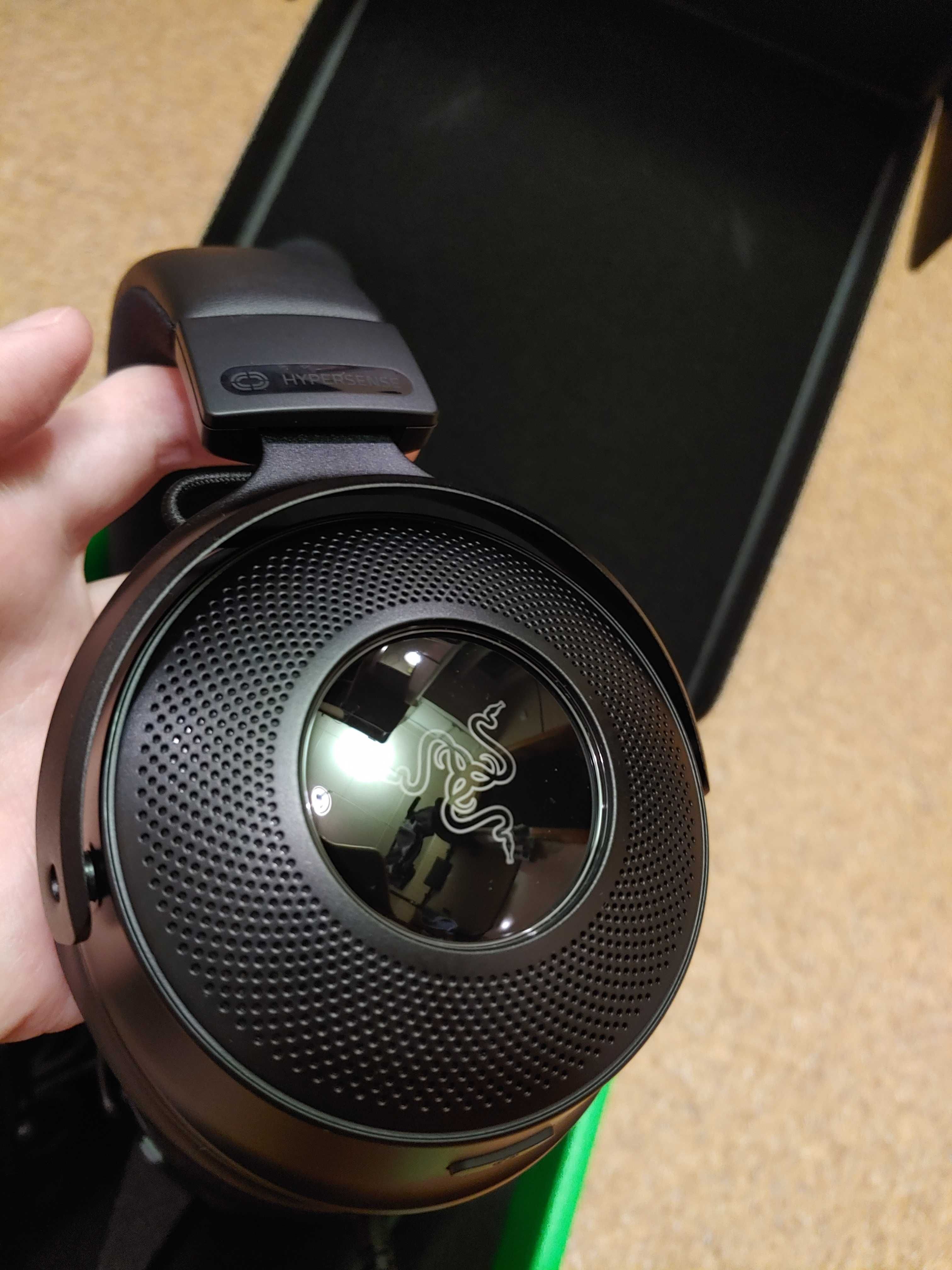 Игровые наушники Razer Kraken V3 Hypersense