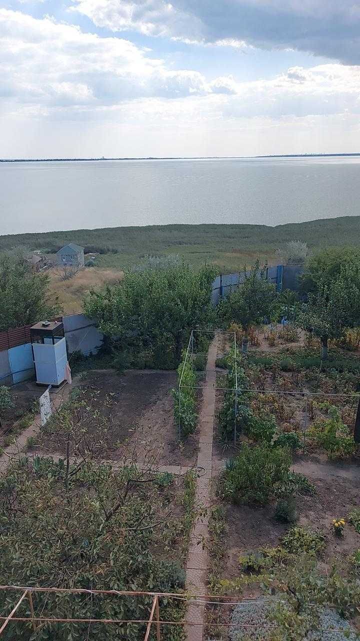 Продам хозяйский дом у моря! Каролино- Бугаз. Гараж. Подвал.