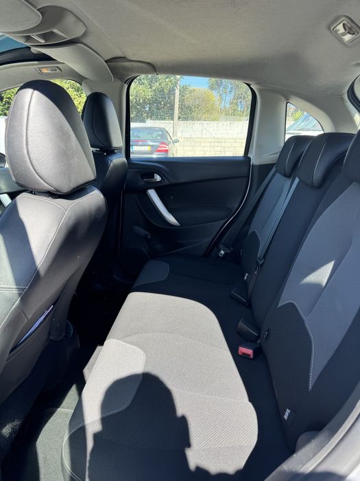 Citroen C3 1.2i 82CV