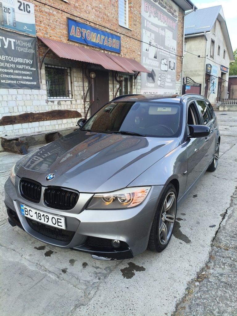BMW E91 328i Xdrive 2011рік