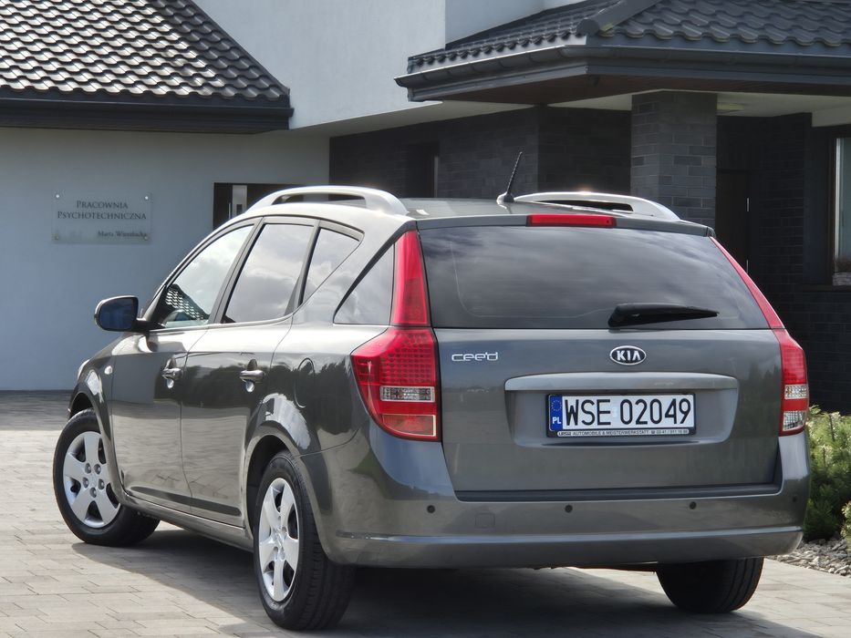 KIA CEE'D Lift‼️1.4 Benzyna Super Stan Klimatyzacja Grzane Fotele Komp