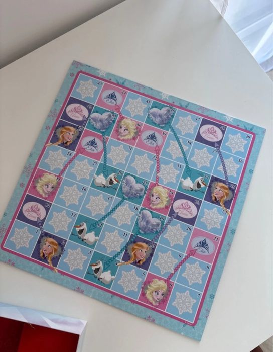 Węże i drabiny gra planszowa Frozen Kraina Lodu