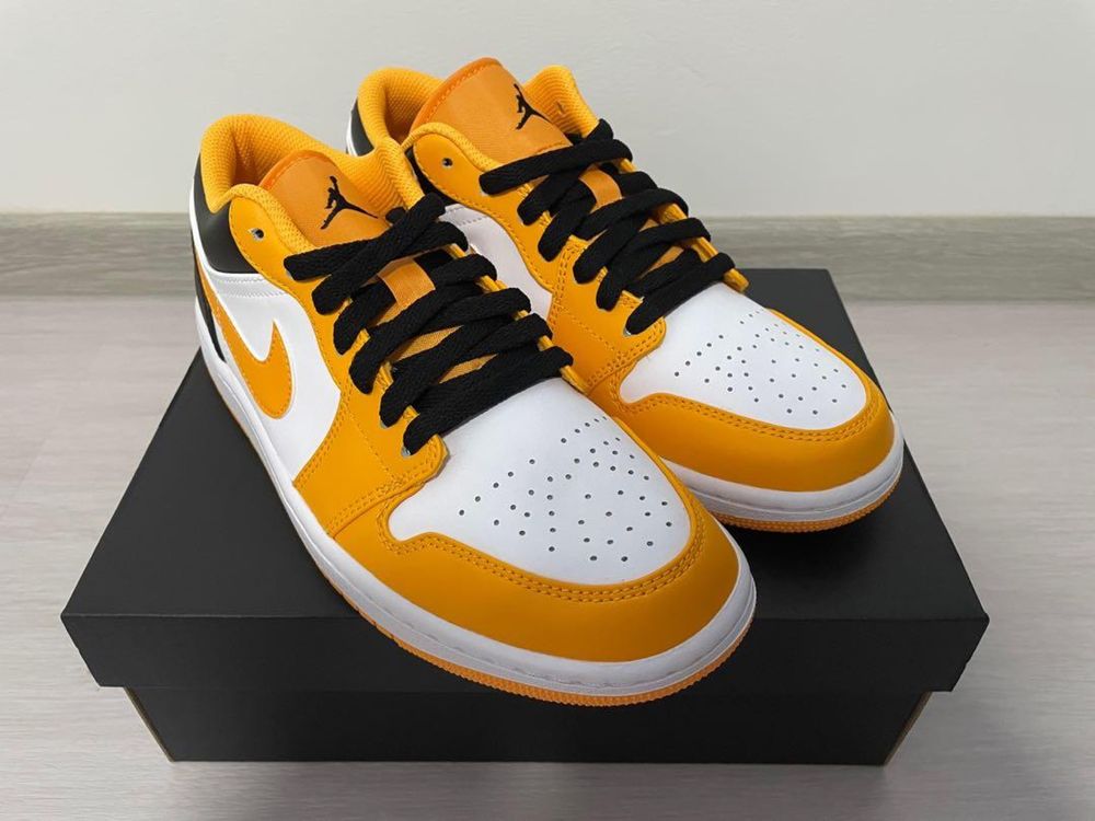 Jordan 1 Low Taxi