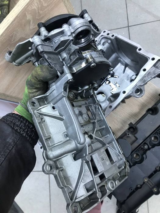 Маслонасос блок шків запчастини BMW F G серії N та B двигунів