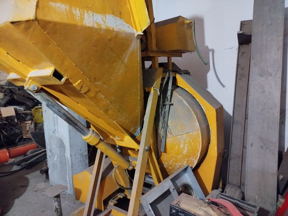 Central de betão betoneira com pá de arrasto