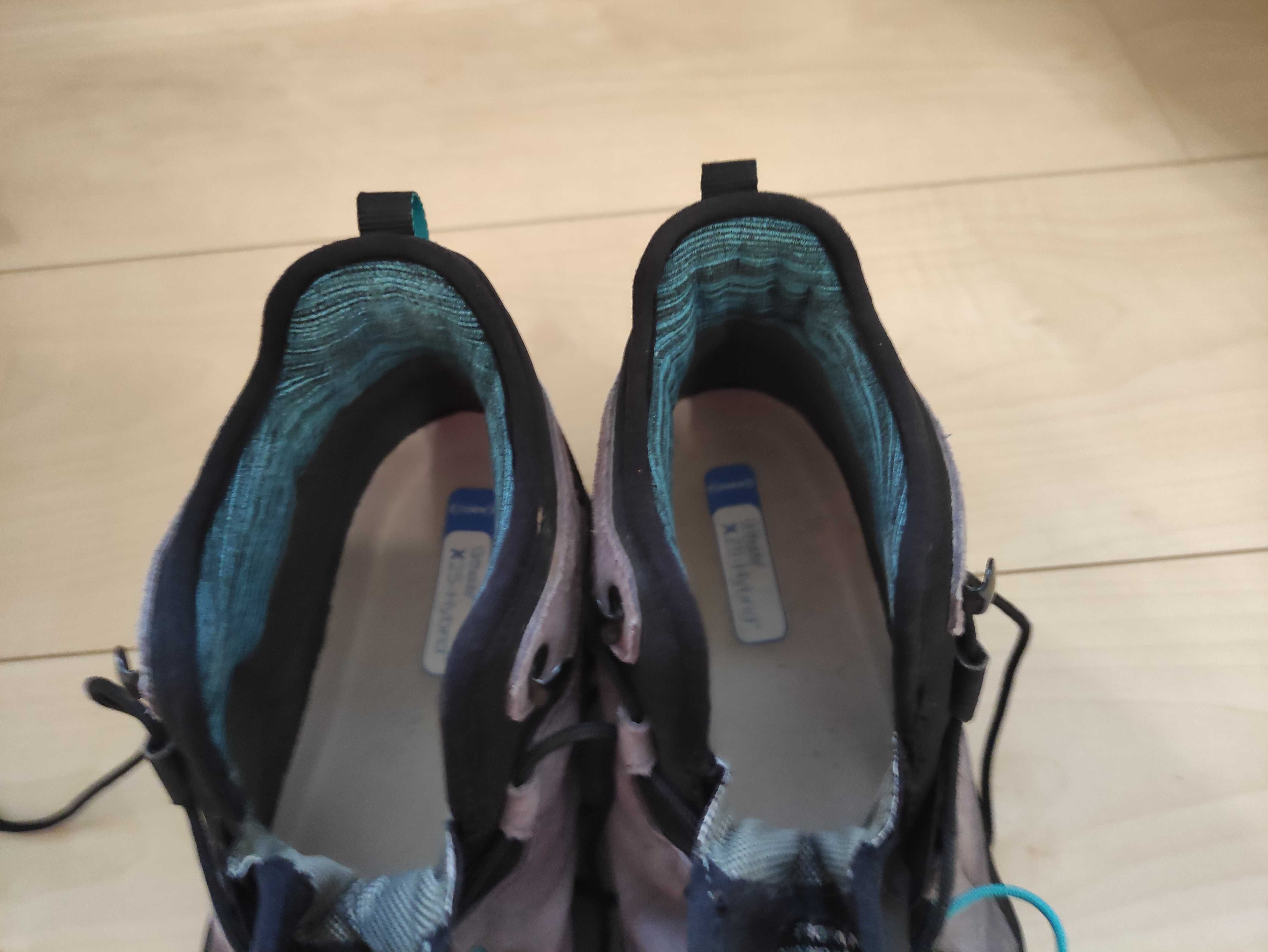 Buty trekkingowe Aku Rock Dfs Mid GTX Gore-Tex r. 42 27 cm Vibram bdb