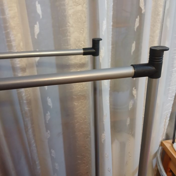 Напольная вешалка